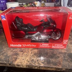 New-Ray Die-Cast Replica Honda 2010 Gldwng Burgndy 1:12 - 57253A