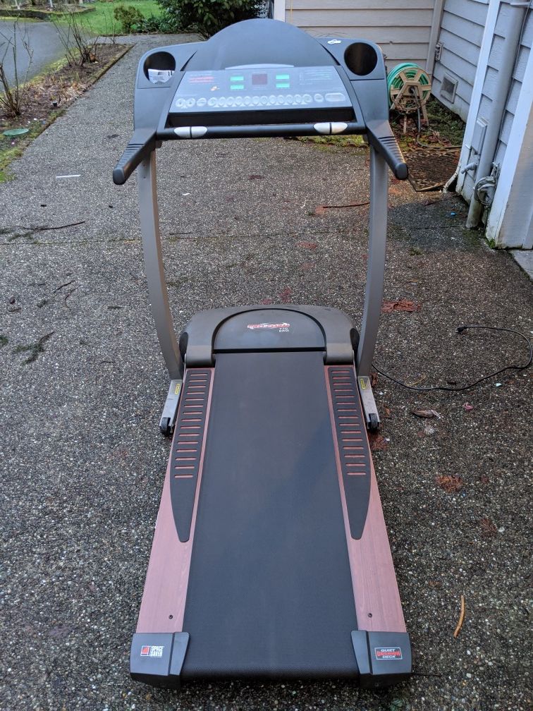 ProForm 770 EKG Treadmill for Sale in Bothell, WA OfferUp