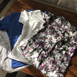 4 new with tags Butter-soft scrubs size S