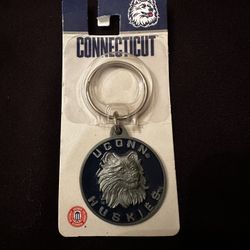 UConn Huskies Keychain 