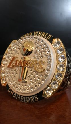 Los Angeles 2009 Championship ring