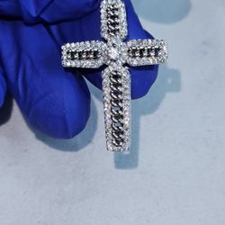 New 925 Silver Cross Pendant With Cubic Zirconia 