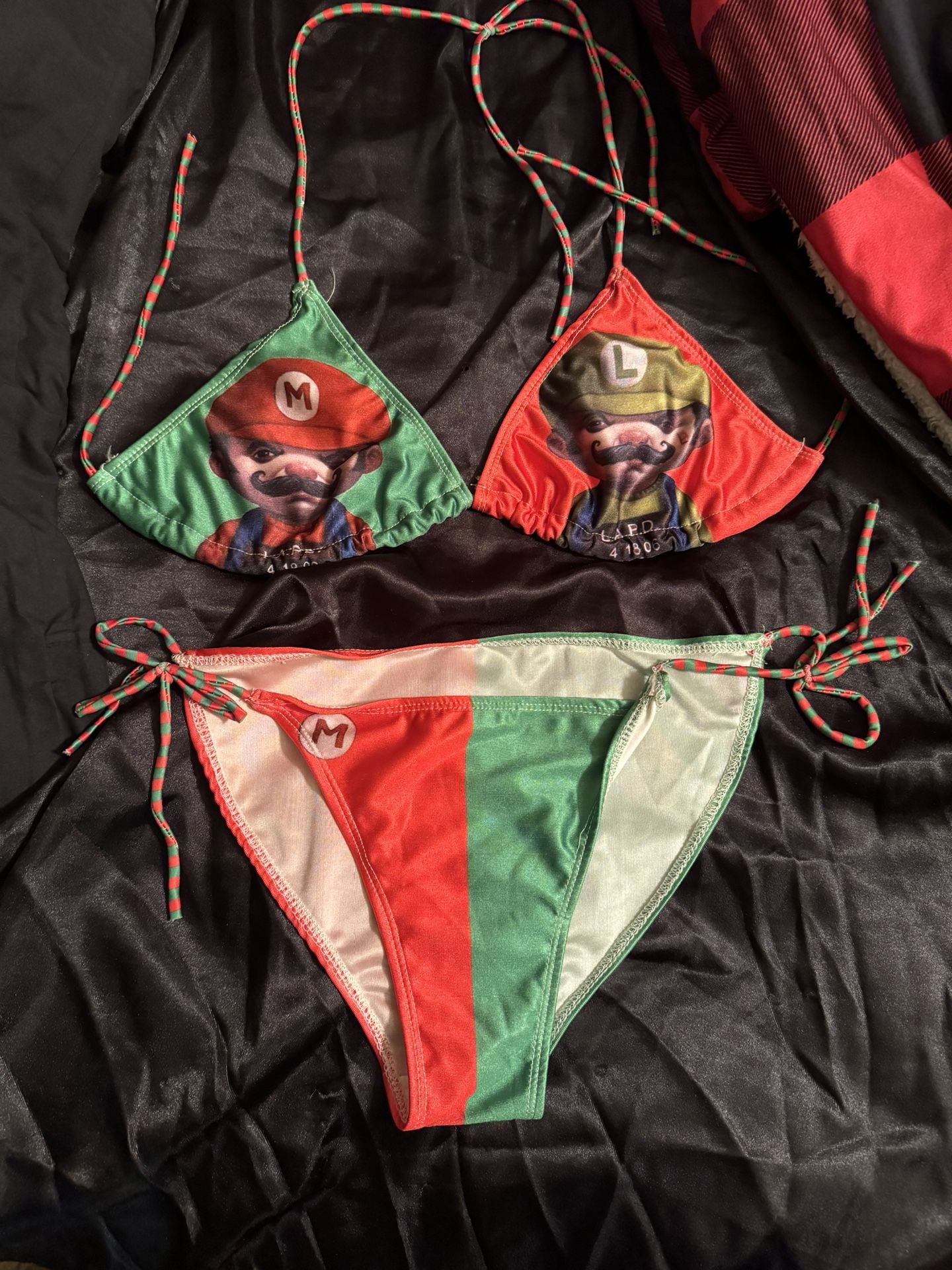Super Mario Bikini Set Women’s Size Small