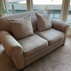 Lazyboy Oversized Loveseat Sofa