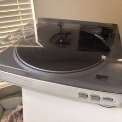 Aiwa PX-E860U Stereo Full Automatic Turntable Belt Drive 33/45 RPM Tested Working