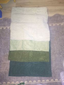 Set of four pillow covers