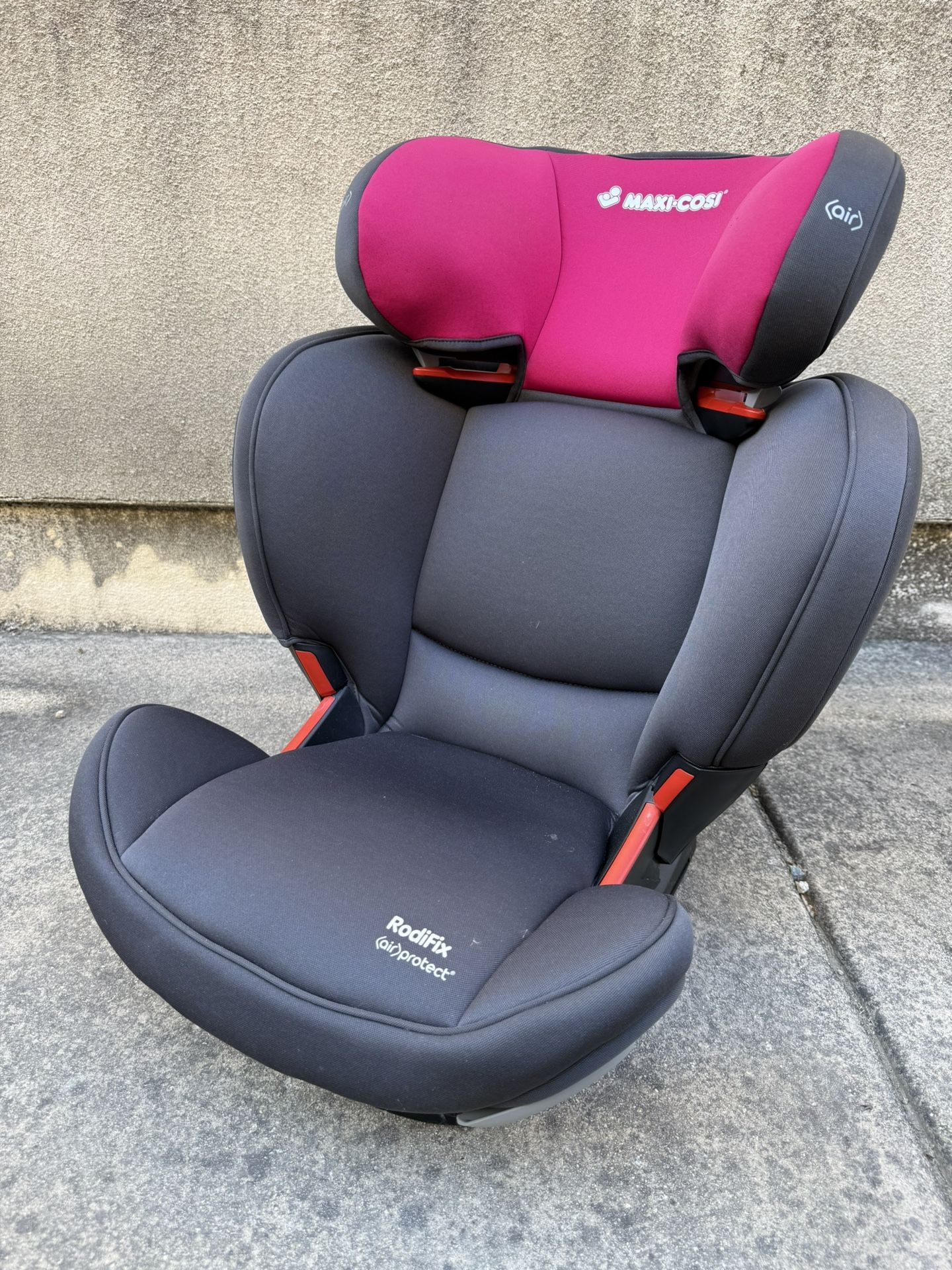 Car Seat Booster - Maxi-Cosi