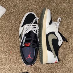 Air Jordan 1 Retro Low OG x Travis Scott Olive(size 12.5)