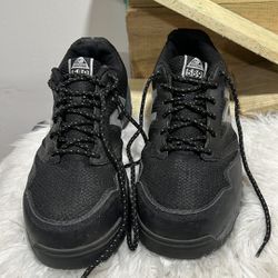 Men’s New Balance Black Industrial Composite Toe 589 Shoes, size 11 2 E 