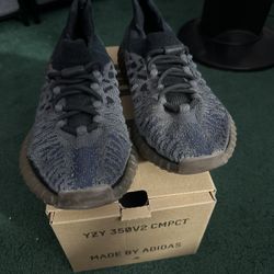Yeezy 350 V2 CMPCT Slate Blue 9.5