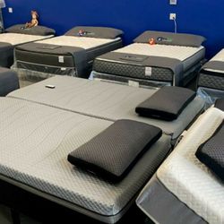 Elevate Your Comfort - Adjustable Beds on Clearance, Limited Time!