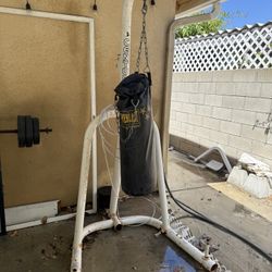 60 Lb Punching Bag w/Stand And Weight Bench w/weights 