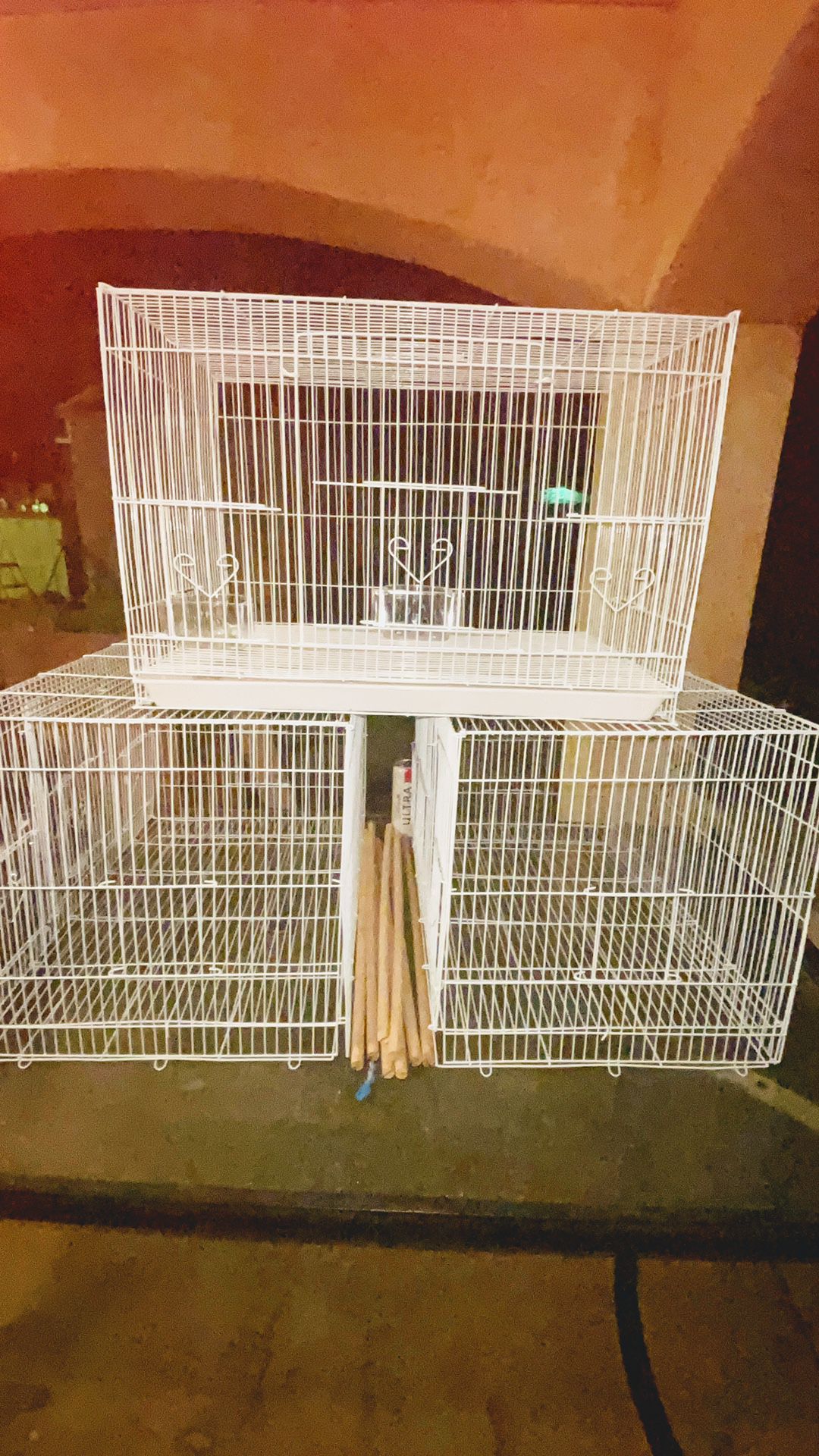 New Bird Cages with Feeders