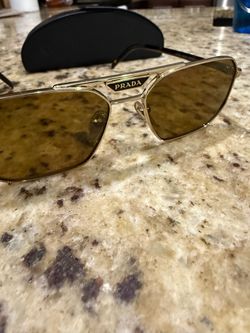 PRADA SUNGLASSES! NEW!!