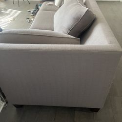 Couch couch couch