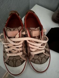Coach shoes size 6 1/2