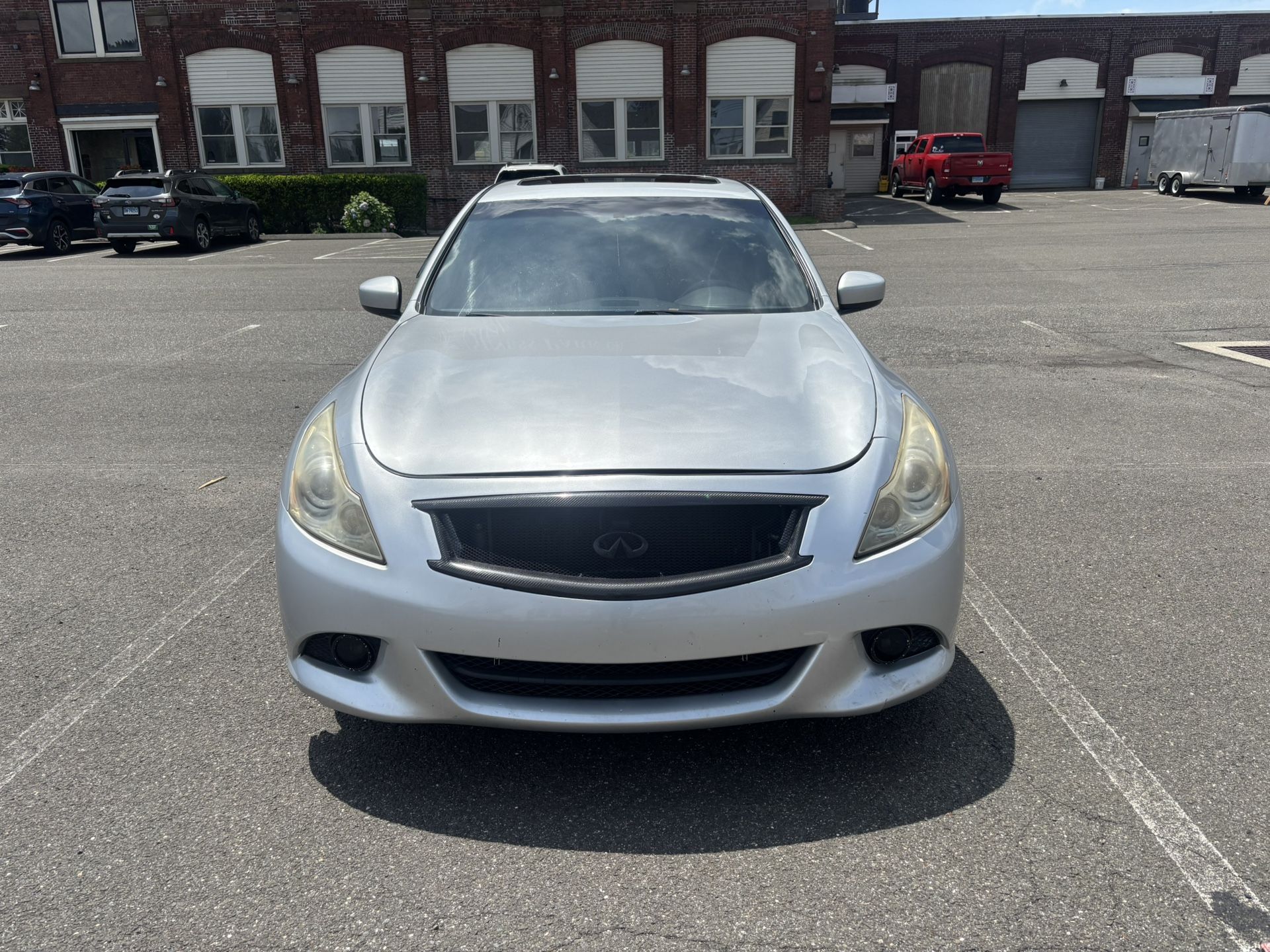 2011 Infiniti G37
