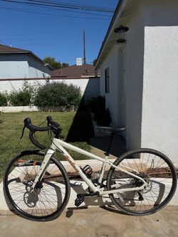 Salsa Gravel Bike White Drop Bar