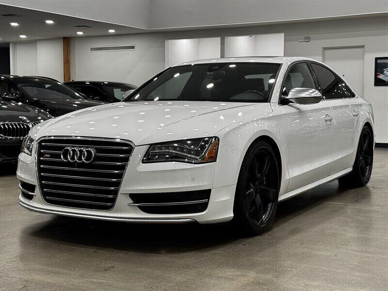 2014 Audi S8 4.0T quattro