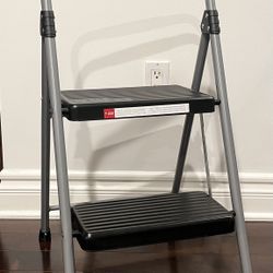 Ladder 2-step Excellent Condition