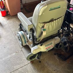 Motorized Wheelchair 
