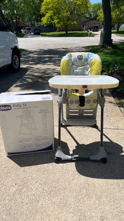 Chicco Fold Highchair