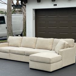 🛋️ Sectional Sofa/Couch - Beige - Fabric - Delivery Available 🚛