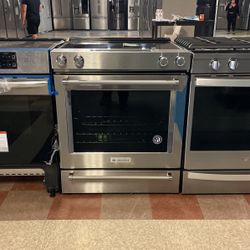 New Kitchen Aid Slide In Electric Range‼️‼️