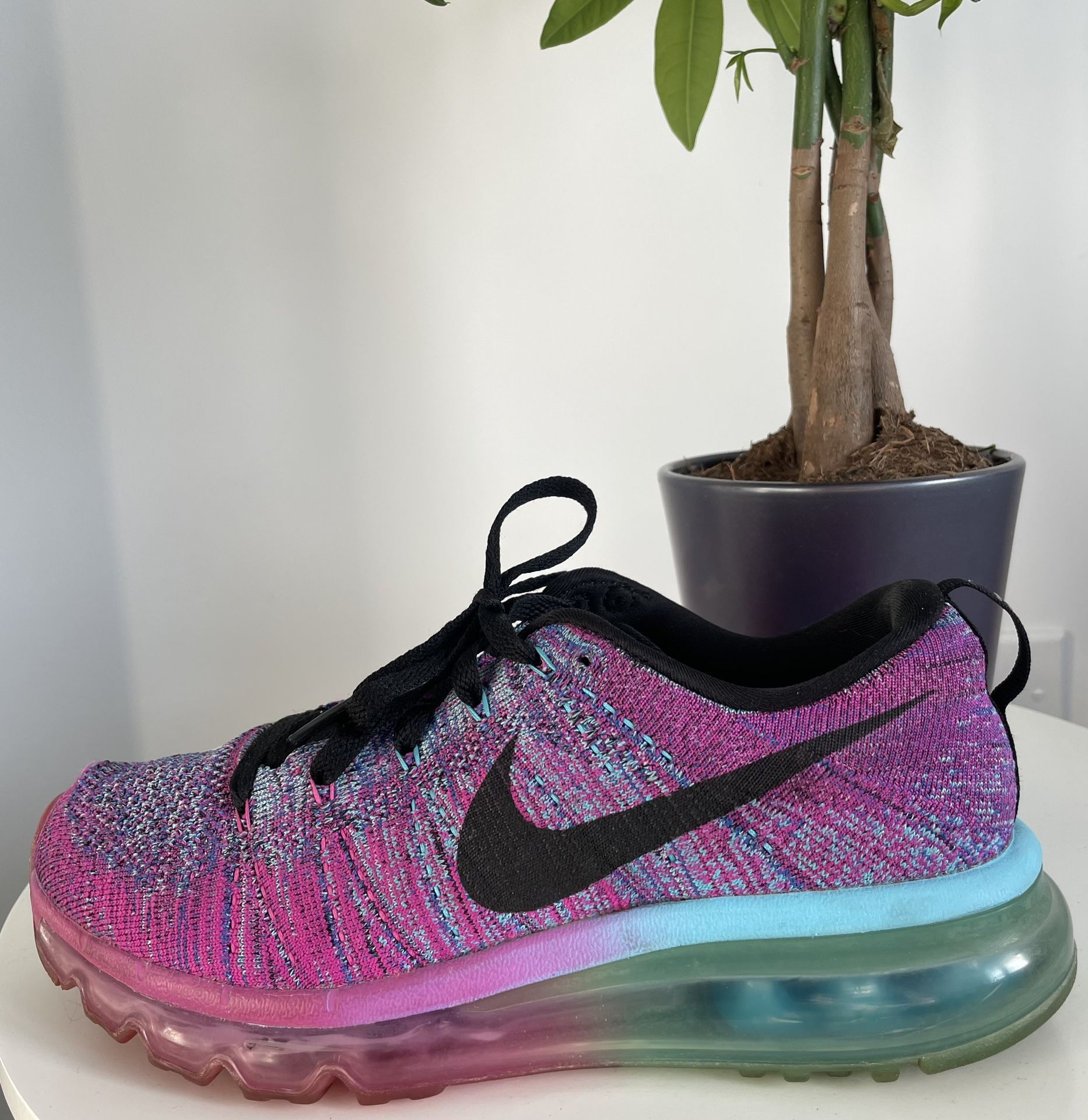 Nike Flyknit Air Max Black Teal Purple Athletic Shoes 620659-502 | Women 9.5