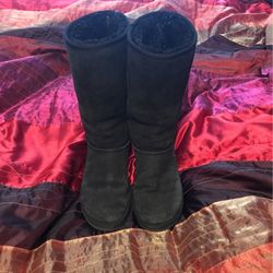 Tall Black UGGs Size 8