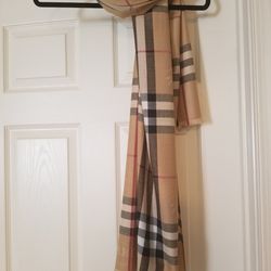 NWT Gorgeous Designer Plaid Checkered Scraf Unisex 100% Cashmere