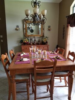 Beautiful Dining table and hutch