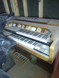 Vintage Organ piano