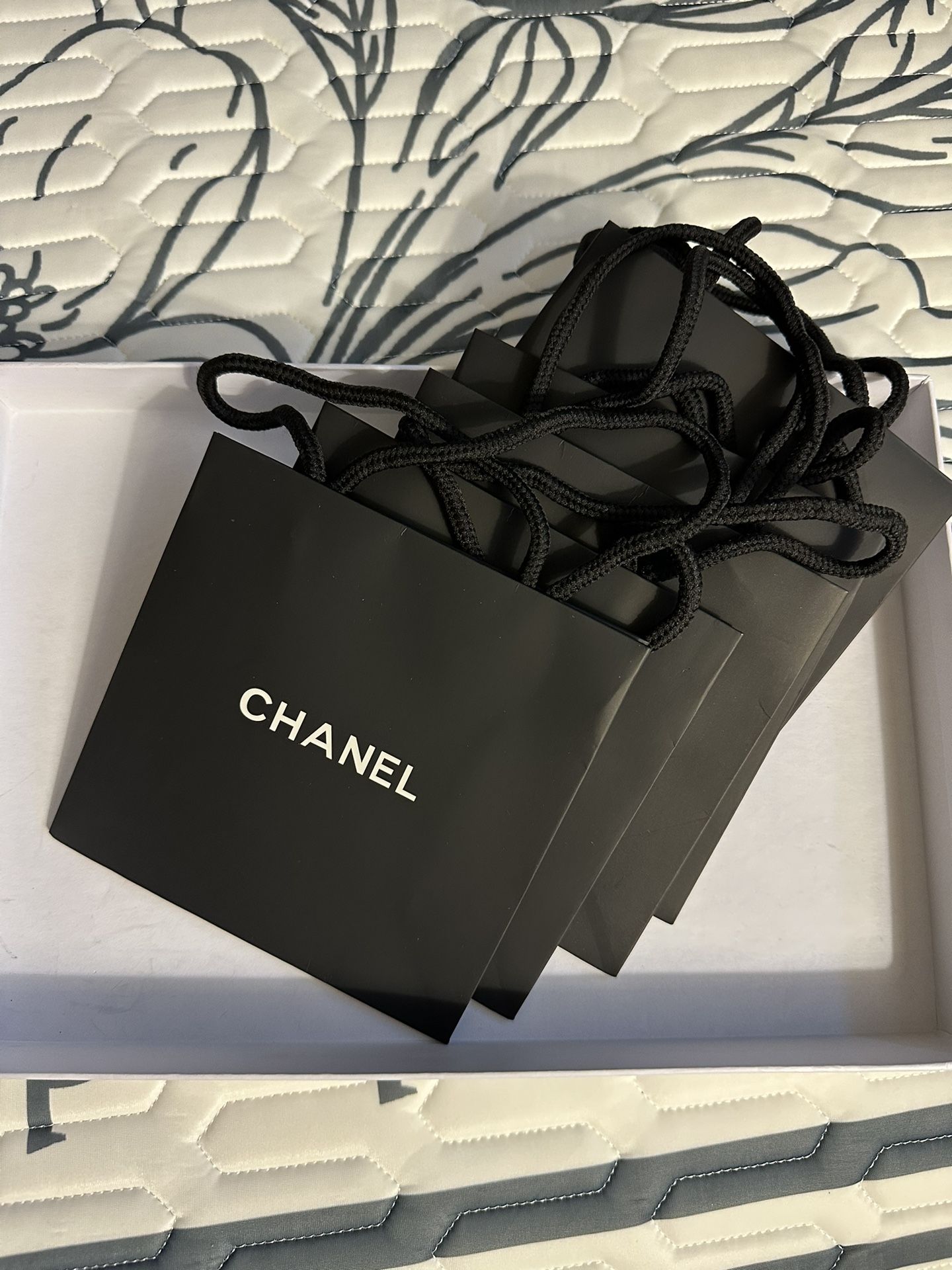 5 Chanel Shopping Bag