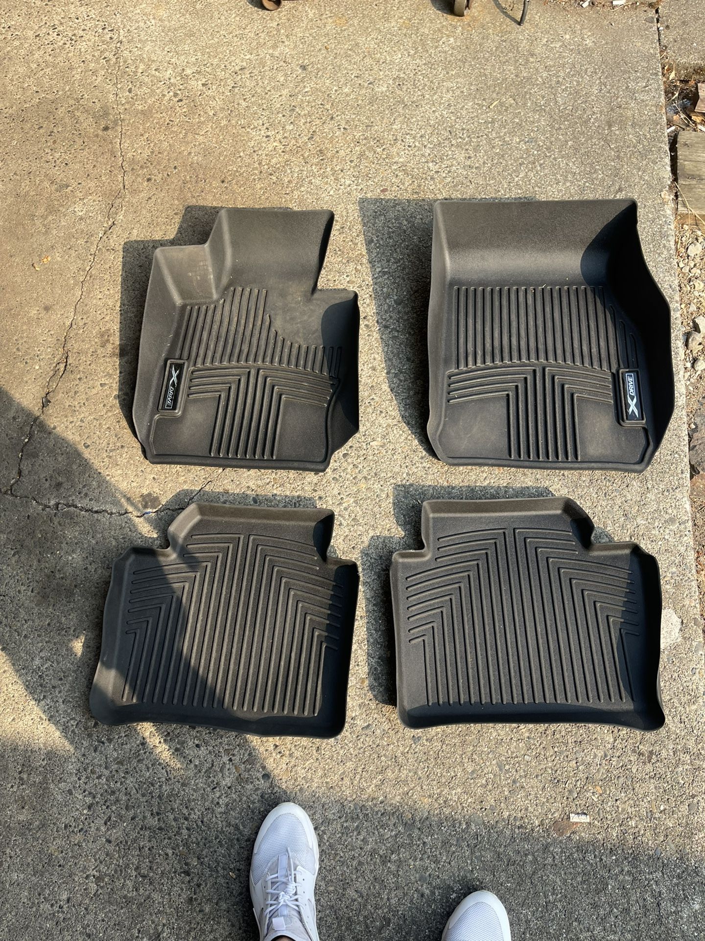 Bmw F30 Floor Matts for Sale in Seattle, WA OfferUp