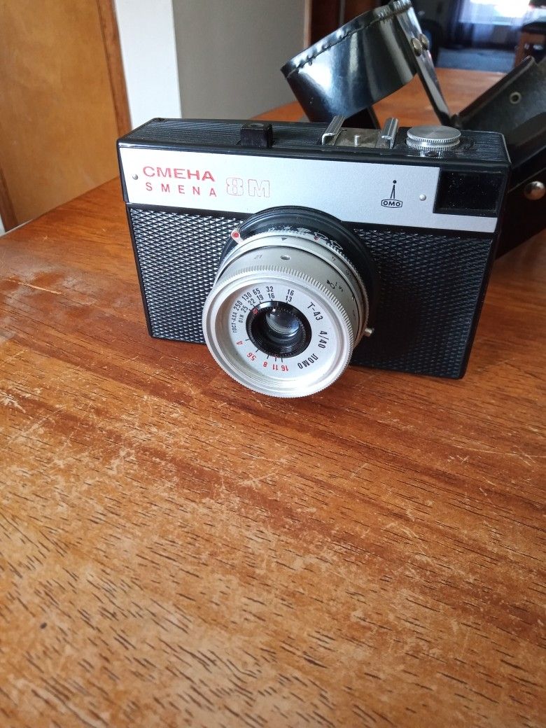 Used  smena 8M Russian USSR Lomography Lomo Compact 35mm Camera 