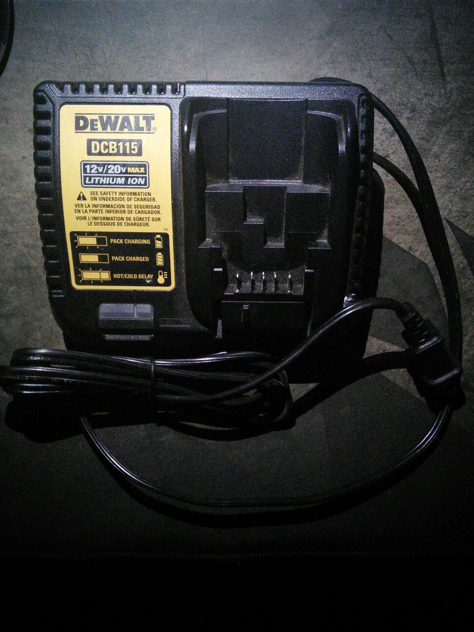DeWalt 12v/20v charger