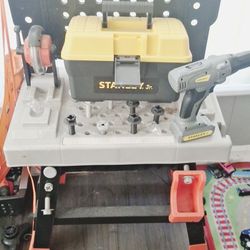 Black And Decker Tool Bench And Tools/kids Toy