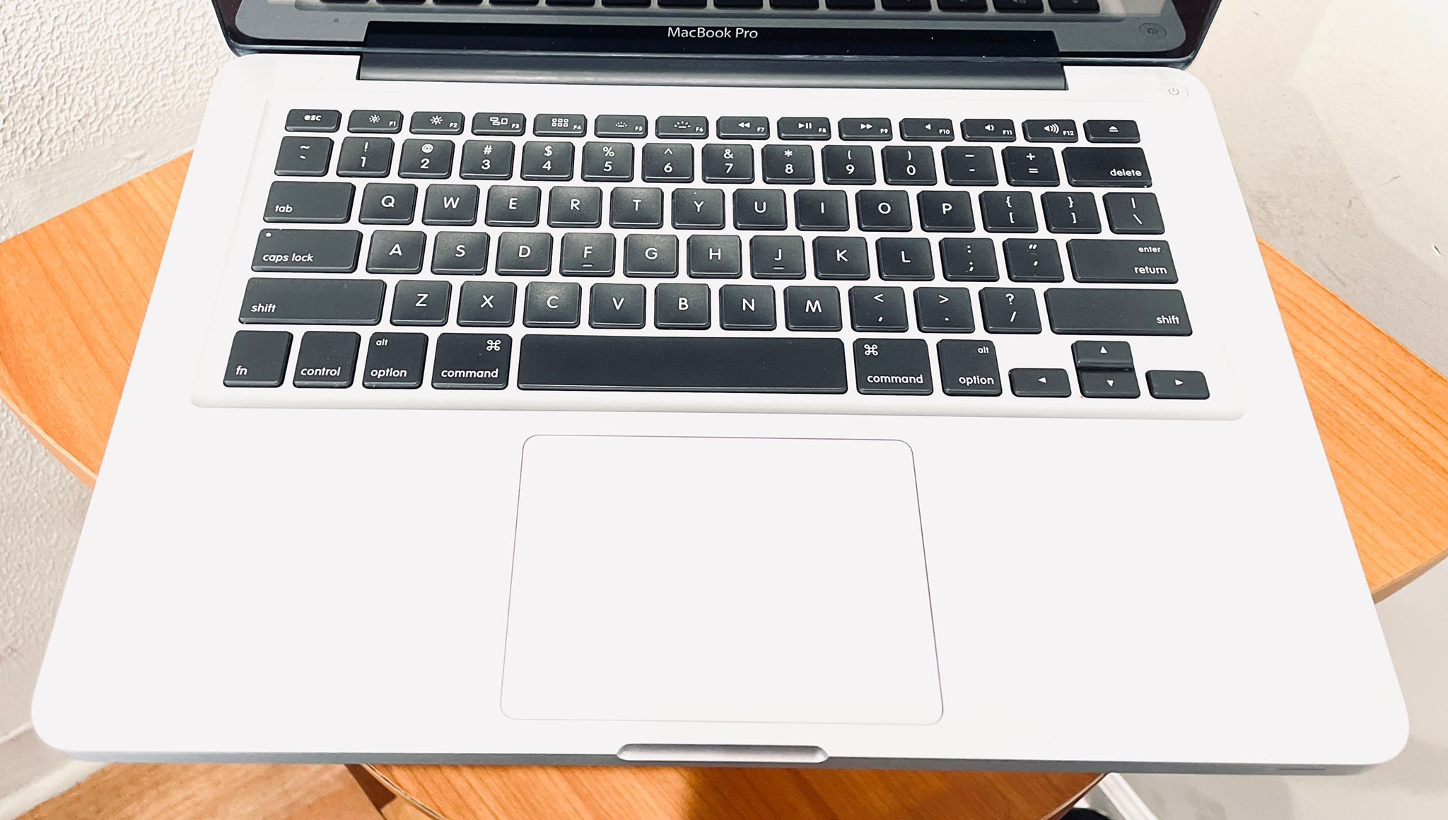 Apple MacBook Pro 13” 2012 I5 8GB 250GB SSD Fully Functional