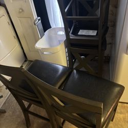 4 Great New Chairs Great Conditions 