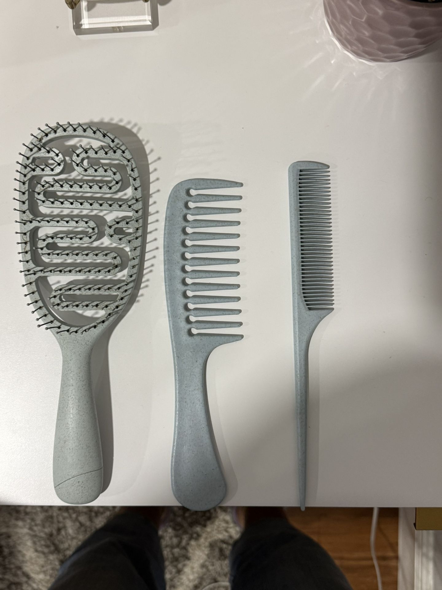 Detangling Brush And 2 Combs