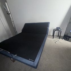 Electric Adjustable Bed Frame 