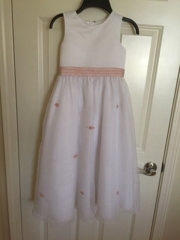 Flower girl dress, size 6