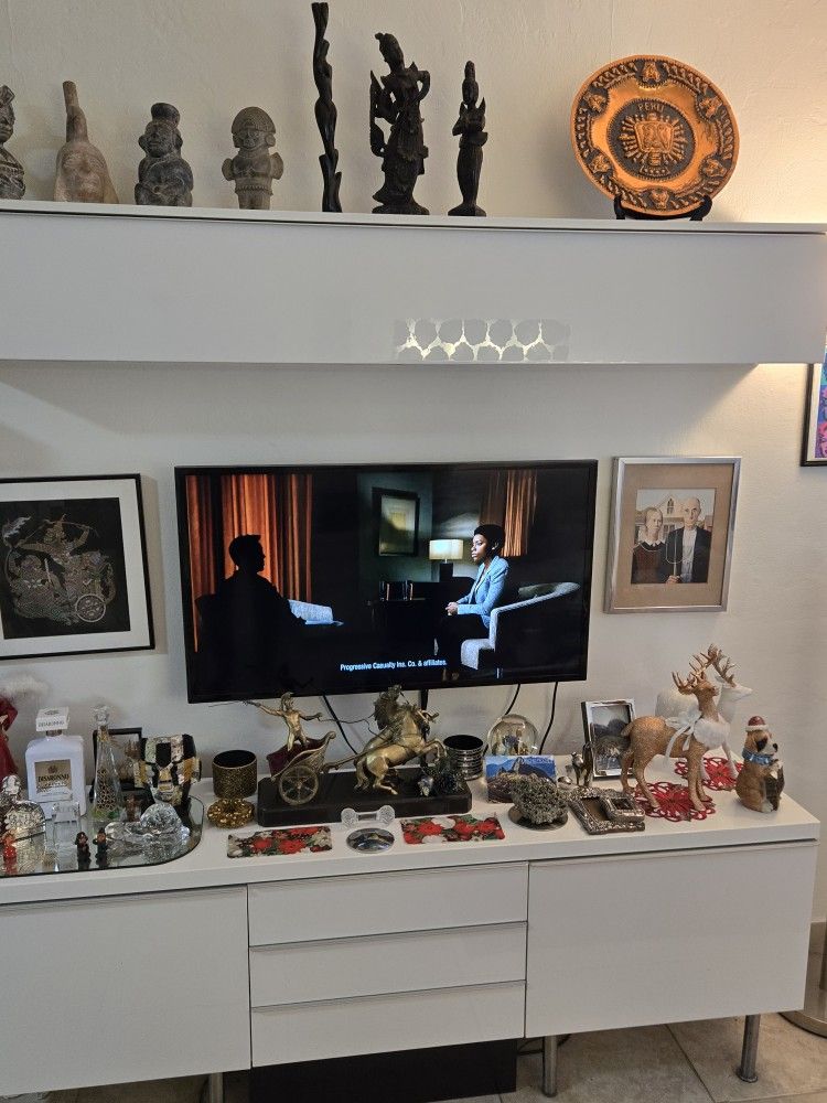 Entertainment Center