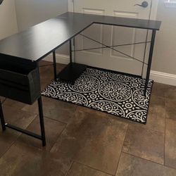New - L-Shaped Desk