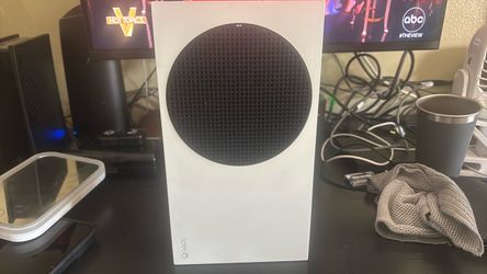 Microsoft Xbox Series S Console