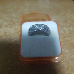 Size 6 Sterling Silver White Sapphire Band New