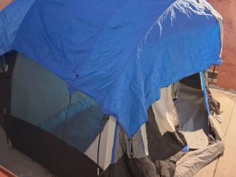 Camping tent