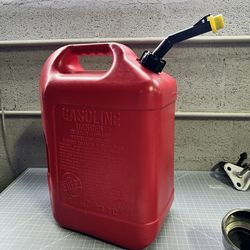 VINTAGE BLITZ 6 GALLON GAS CAN