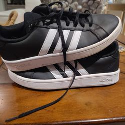 Adidas size 8